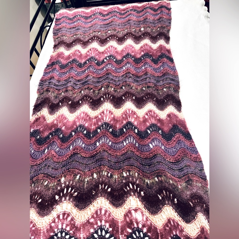 COPY - Very Pretty, Hand-Knitted purple throw, would be pretty for the end of y…